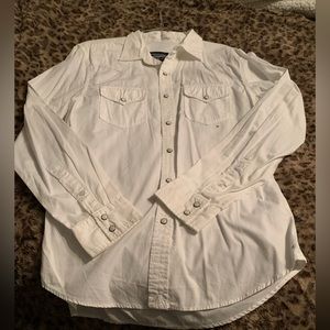 NWT pearl snap long sleeve white American Eagle shirt